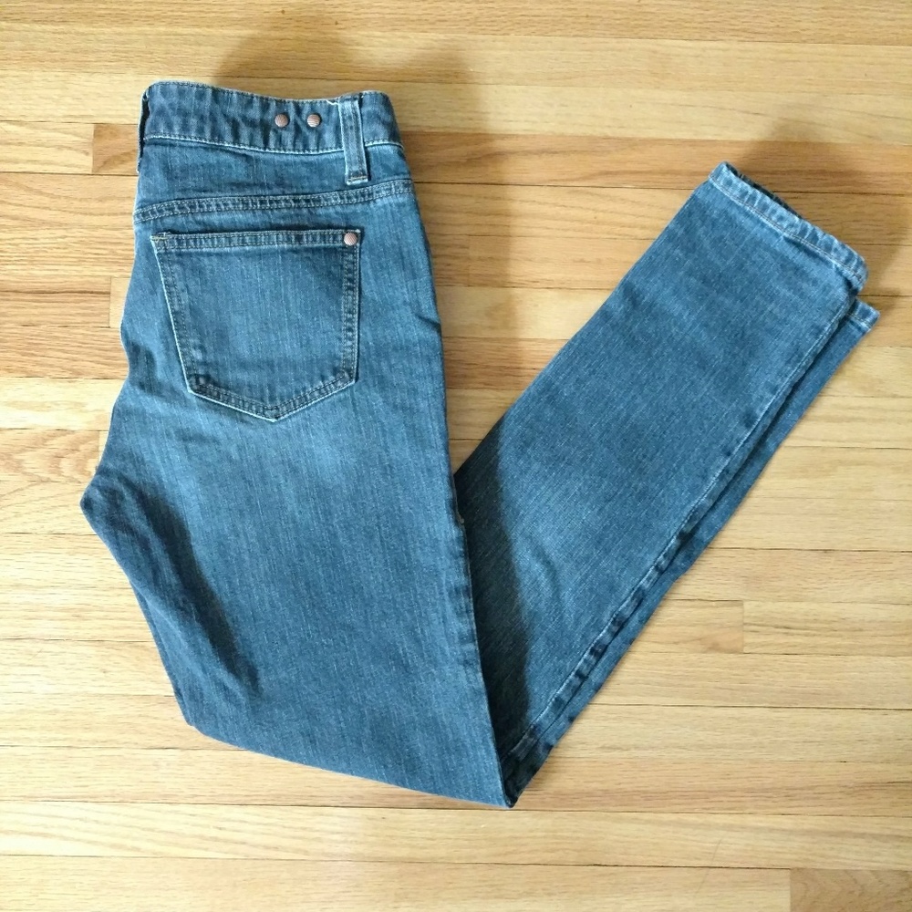 3/$15 CAbi Jeans Style 964